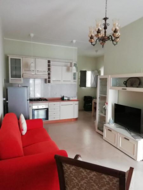 A Casa Vostra-casa indipendente con wifi e terrazzo a due passi dal centro